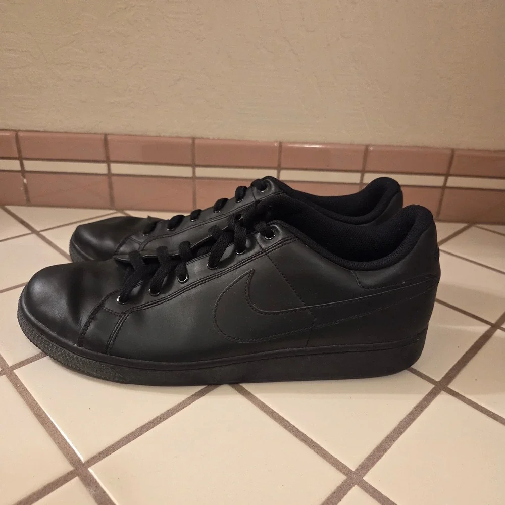 Nike Court Royale Mens 13 Black Leather Low Top Sneakers 315799-003 Retro 2007